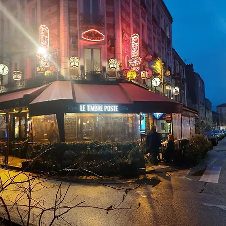 Puces De Vanves Malakoff Exterior photo
